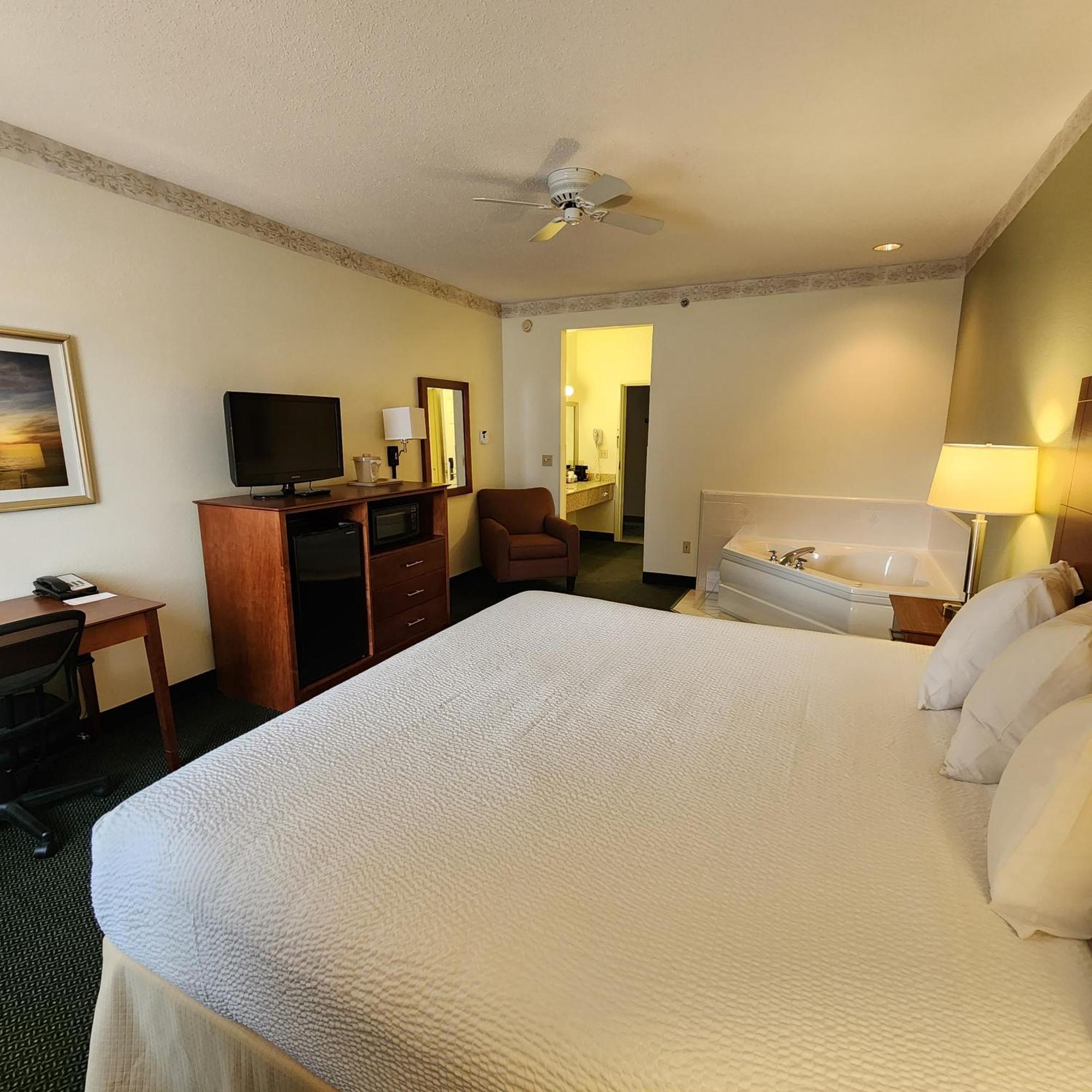 Baymont By Wyndham Mackinaw City Luaran gambar